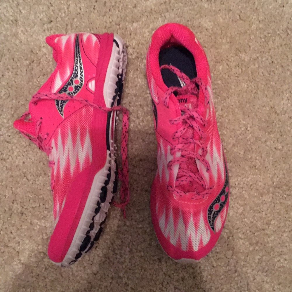 saucony xc spikes